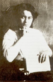 edith1913.jpg